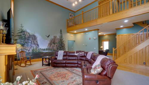 Spacious McArthur Home Private Hot Tub and Pond! - Photo 4