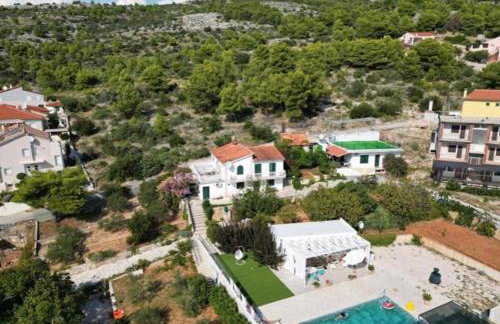 Apartment Katarina and house Marieta - Photo 2