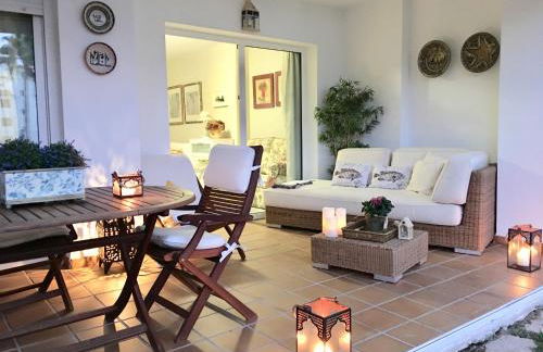 MI CAPRICHO, Beachfront, Grownfloor, Private Garden & Terrace - Photo 24