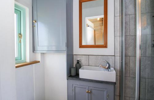 Gilberry Shepherds Hut - Photo 14