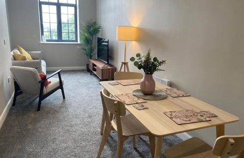 Chic Mill conversion beside Piece Hall & Eureka! - Foto 8