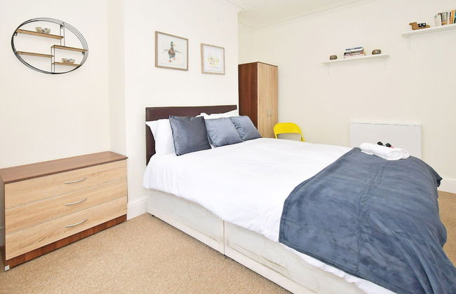 Townhouse @ Earle Street Crewe - Photo 5