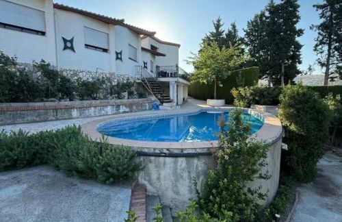 Casa acogedora con chimenea, piscina y vistas a la Sierra - Foto 48