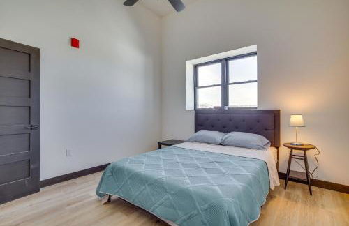 Modern, Open-Concept Apartment Downtown Cashton! - Foto 12