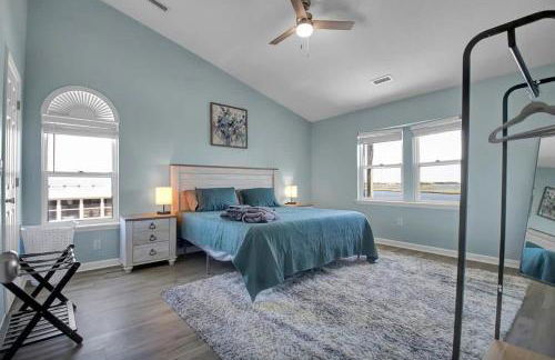 Surf City Serene Waterfront Vacation Home - Foto 11