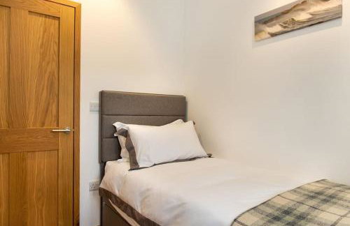 Luxury Cottage close to Cliffs & Surfing Beaches! - Photo 12