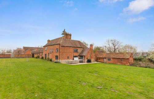 The Hunting Lodge at Ragley Estate - Photo 38