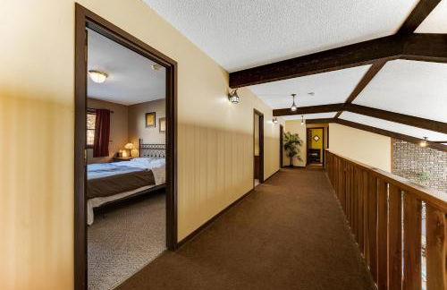 Star Hawk Springs Chateaux - Large 6 Bdrm Retreat - Foto 17