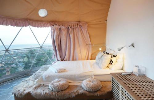 AAA View Private Terrace Outdoor Heated Hot Tub Family Fun - Photo 10