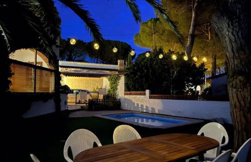 Casa a L'Escala amb jardí i piscina privada. - Foto 15