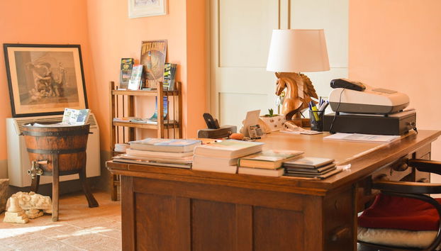 Check-in-/Check-out-Schalter