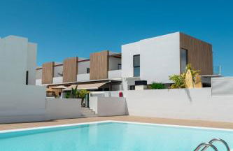 El Palmeral - House with pool in Corralejo - Foto 1