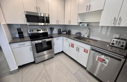 Cozy Unit wMini-Golf Balcony - Photo 20