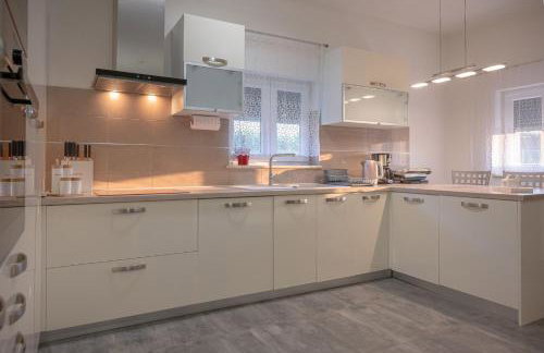 Poolside Holiday House - Foto 45