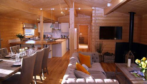 Cambridgeshire Lakes - luxury lodges in a stunning lake location - Foto 5