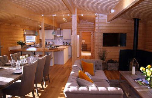 Cambridgeshire Lakes - luxury lodges in a stunning lake location - Foto 5