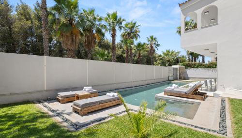 Luxury Villa with Pool, BBQ & Garden in Vouliagmeni - Photo 1, Garden, sunbed, Garden view