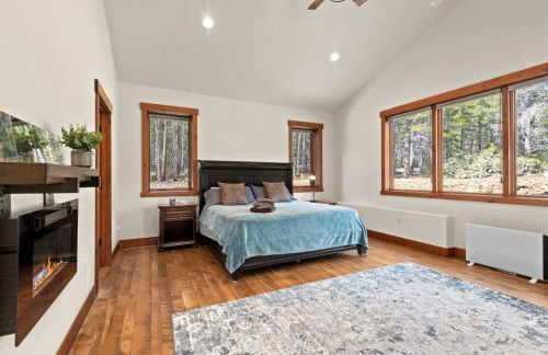 34 Acre Escape Games Hiking Pool Table Bicycles - Foto 24