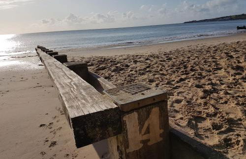 HighTide - 2 bed with parking, balcony & sea view. - Photo 8