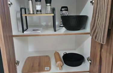 Marily's seaview suite with private JACUZZI and BBQ - Photo 10