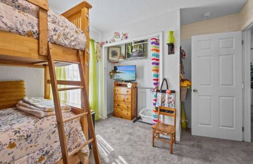 Mediterranean Garden Oasis - Foto 16