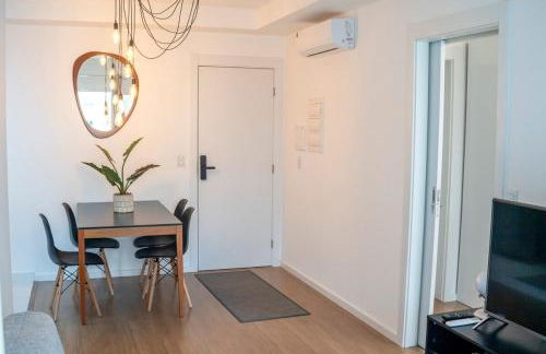 Gleba com ar-condicionado na sala e quarto, sacada e piscina - Foto 11