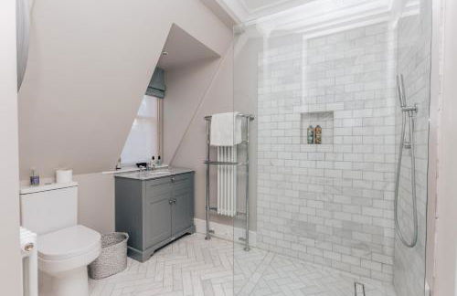 The Florence - Photo 37