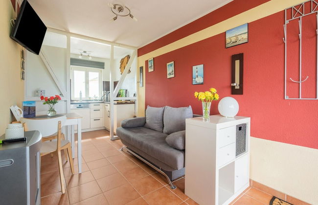 Snug Bungalow in Insel Poel Germany near Beach - Photo 12