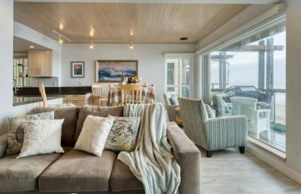 Oceanfront La Selva Beach Home w Fireplace Views Direct Beach Access Sand Castle by AvantStay - Foto 8