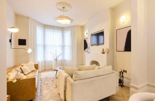 The Kensal Rise Retreat - Stunning 4bdr Home With Garden - Photo 38