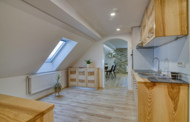 Farmhouse Raspberry Pool Wellness - Photo 27