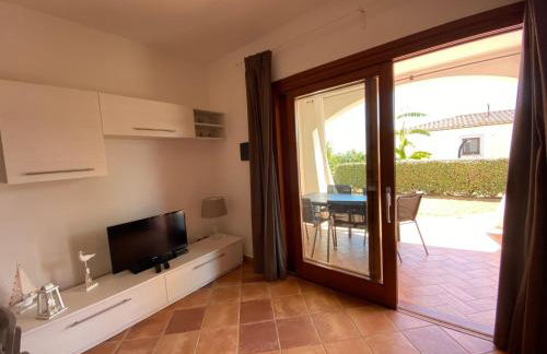 Villetta Mirto piscina condivisa - Photo 13