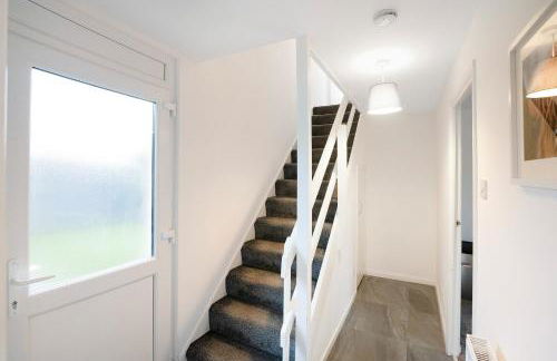 NEW! 3BR in Traynor Square - Foto 30