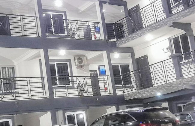 1 Bed Sleeps 2 Apartment - Free Parking - Tv - Photo 11