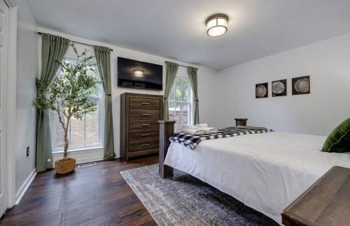 The Mountain Muse - Music, Games, HotTub, Sleeps12, PetsOk - Foto 21