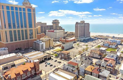 Luxury 8 Bedroom House, Steps to Tropicana, Beach and Boardwalk! - Foto 10