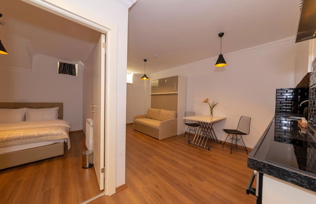 Joy Suites - Photo 59