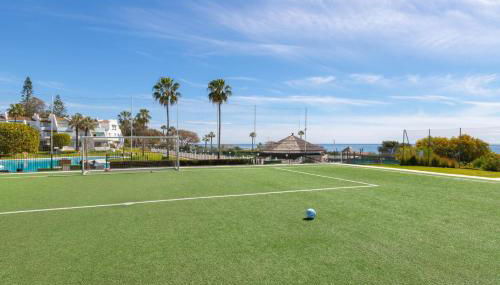 Lunamar in Marbella With 4 Bedrooms and 3 Bathrooms - Foto 3