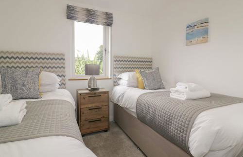 7 Faraway Fields - Photo 6