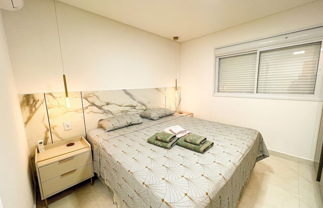 Apto Moderno com Vista Fantástica do Flamboyant - Foto 2