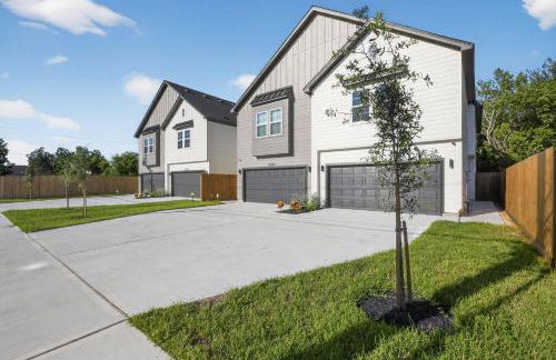 Luxury Home: Mins to NRG, Hobby Airport & Midtown - Foto 37