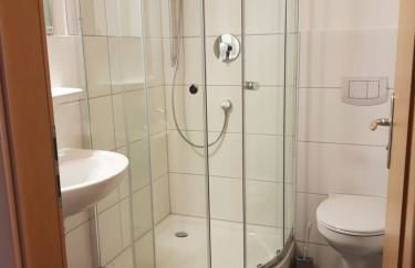 Monteurdoppelzimmer mit Küche, Bad - Foto 4