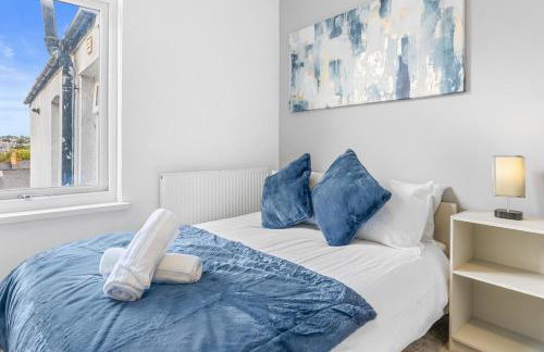 The Royal Stay at Queens Hill Sleeps 10 - Foto 10