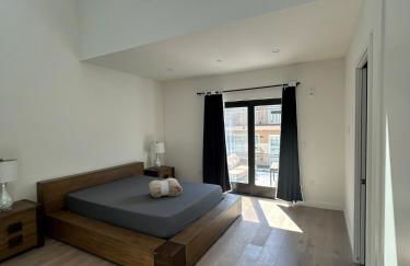 912 Brand New Spacious Tonwhome 3br 3ba sleeps 9 - Foto 2