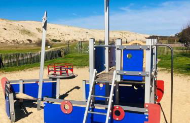 SEA view from BED 100M Beach, Free Parking, Surf - Foto 19