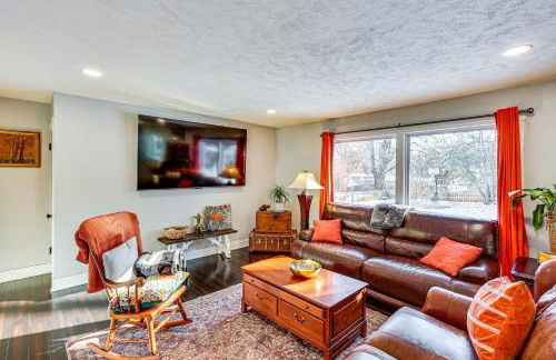 Spacious and Family Friendly! Lincoln Home Near Dtwn - Foto 2