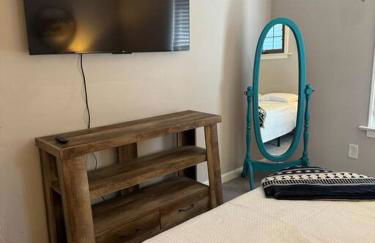 Spacious Relaxing Baltimore Home with Hot Tub - Foto 21