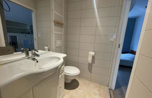 Studio au calme rénové 2023 avec garage - Foto 8