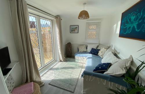 Leeward Lodge - Photo 10