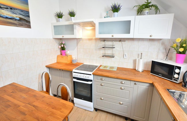 Holiday Apartment, 3 Bedrooms, Garden, Slowino - Photo 6